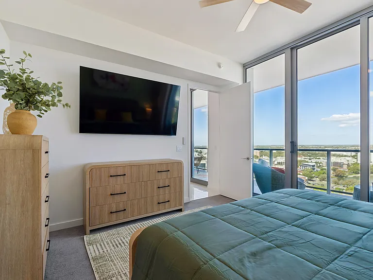 400 Central Ave #2102 — Photo 17