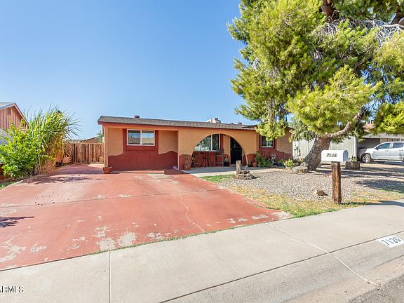 3rd image of 7126 W VERNON Avenue