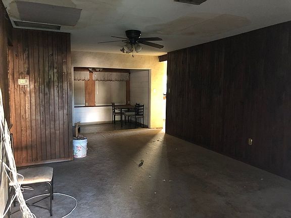 4th image of 7641 45th St N