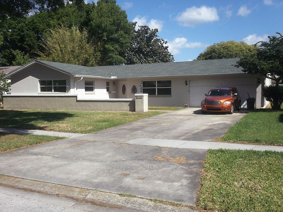 3323 Balsam Drive