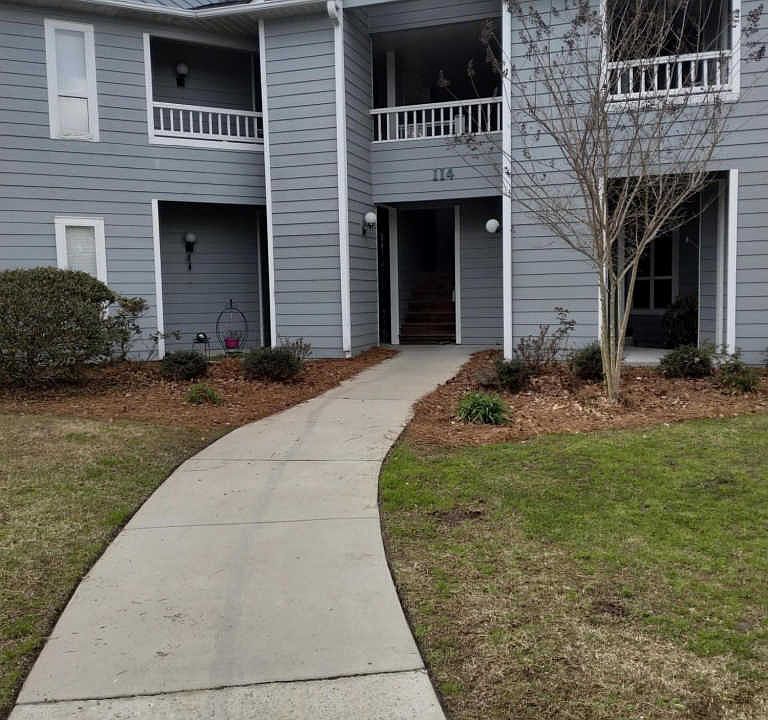 1st image of 114 Breezewood Dr APT D