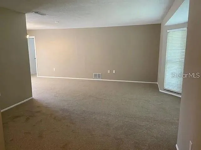 3 bed, 2.0 bath, 1521 sqft, $2,495 — Photo 4