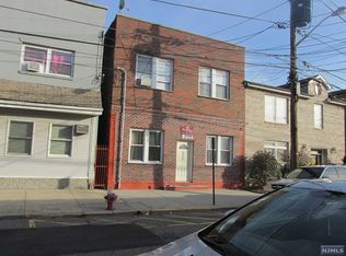 9038 Palisade Plz #2R, North Bergen, NJ 07047