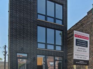 1447 W Blackhawk St #2, Chicago, IL 60642