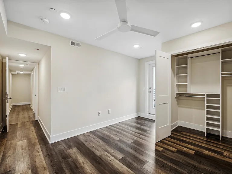 1804 W Berks St — Photo 17