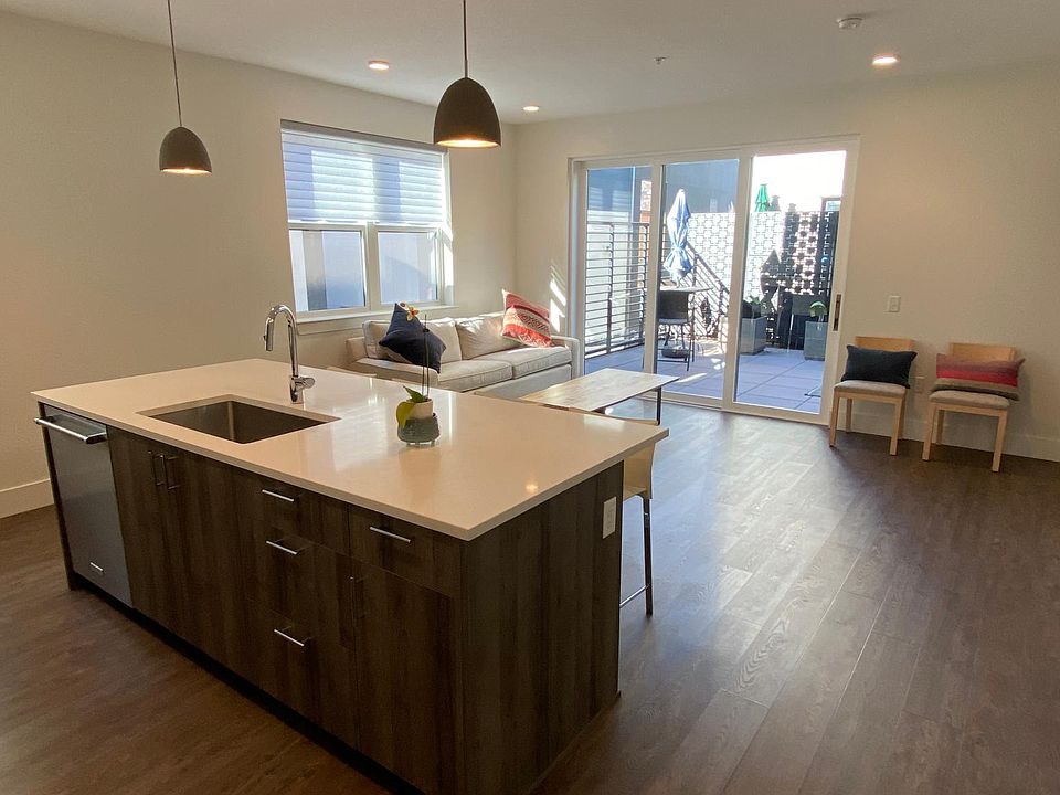 1st image of 431 E Bayaud Ave #213