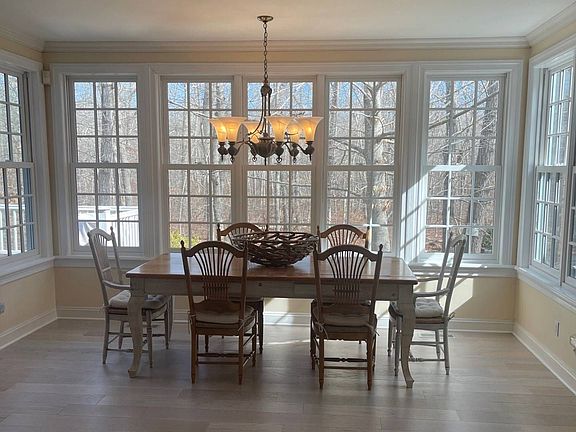 2nd image of 12 Alexis Ct