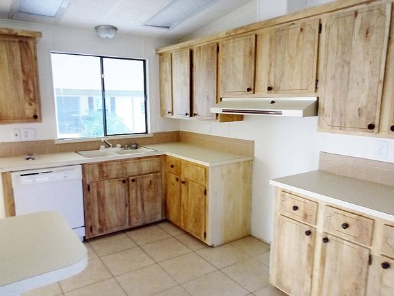5th image of 1482 Cactus Dr