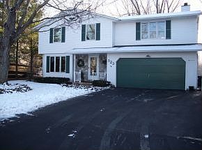 1st image of 323 Lakeview Ave