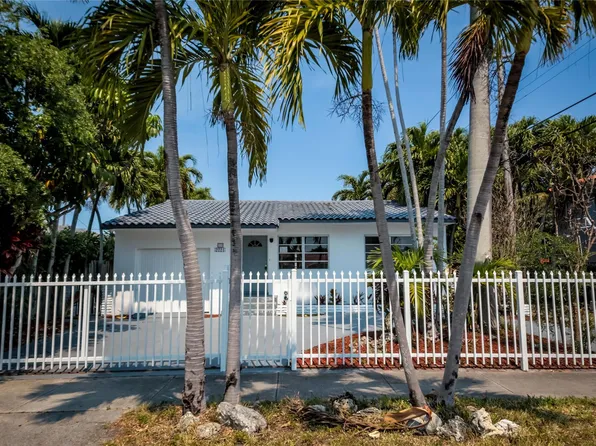 2221 SW 13th Street, Miami, FL 33145