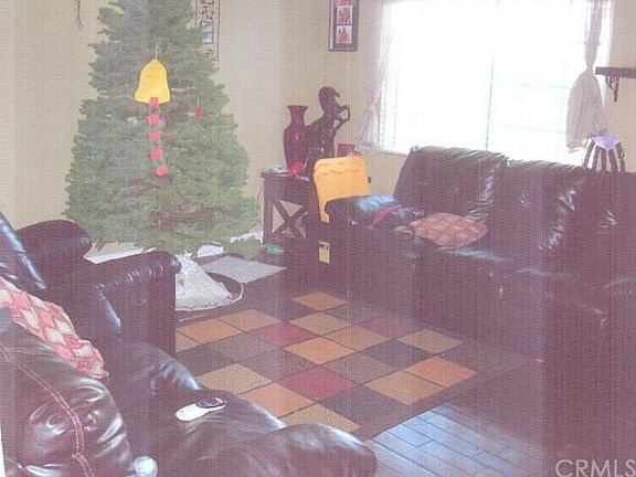 3rd image of 14805 Ceres Ave