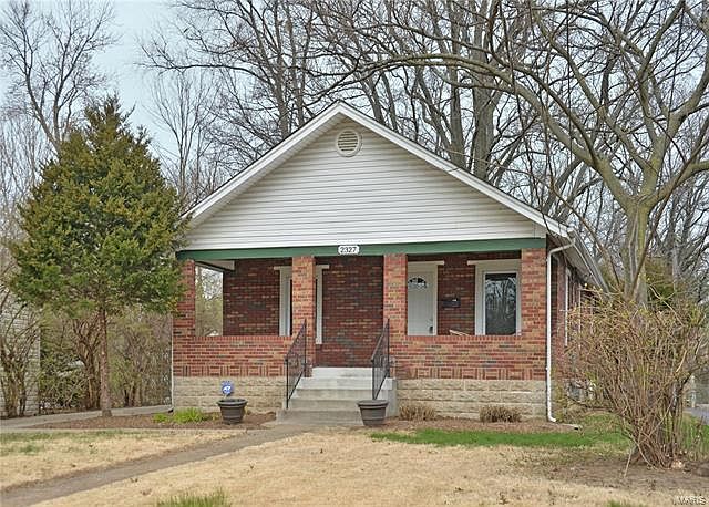 1st image of 2327 Wengler Ave