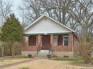 2327 Wengler Ave, Saint Louis, MO 63114