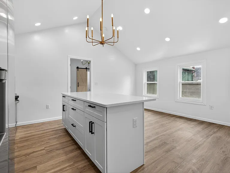 120 Normal Ave #4 — Photo 5