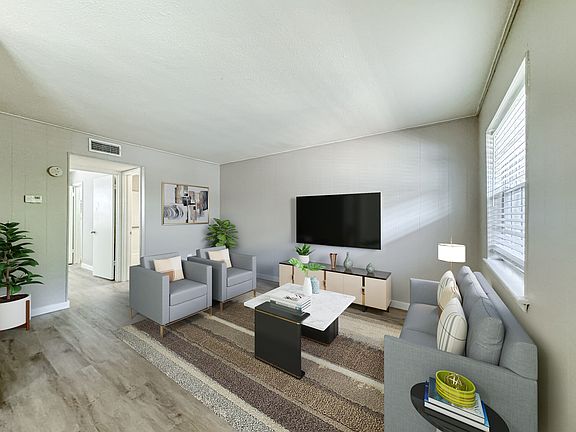 2nd image of 5403 1/2 William Holland Ave #103