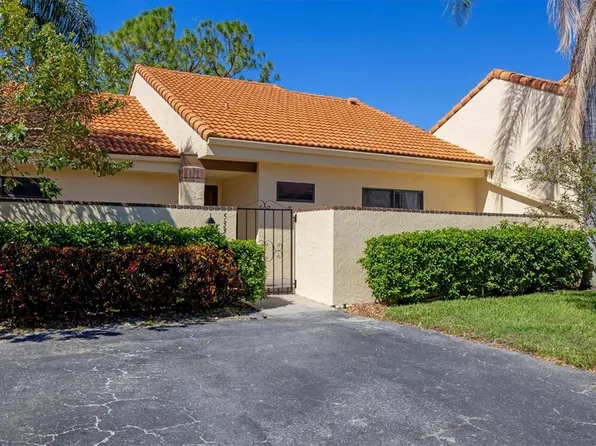 5339 Huntingwood Ct #31, Sarasota, FL 34235