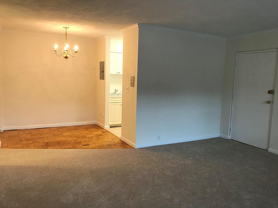 130 Edgemere Rd West Roxbury MA Zillow