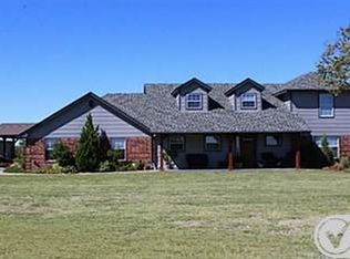 229 N Armstrong Rd, Venus, TX 76084
