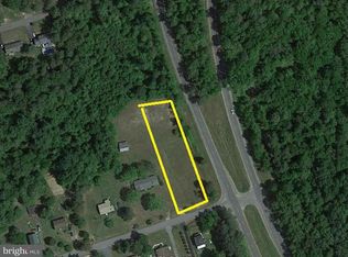 109 Courthouse Ln, Bowling Green, VA 22427