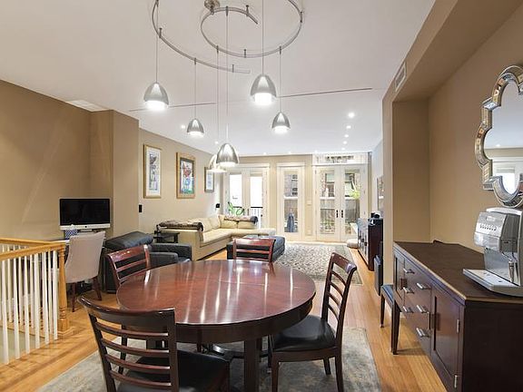 4th image of 73 W 68th St APT 1