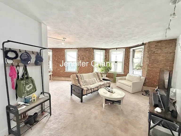 210 Chestnut Hill Ave #5 — Photo 9