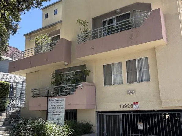 10920 Moorpark St APT 4, North Hollywood, CA 91602