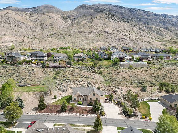 5th image of 9476 N Avanyu Dr
