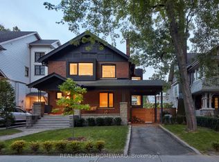 35 Munro Park Ave, Toronto, ON M4E 3M2