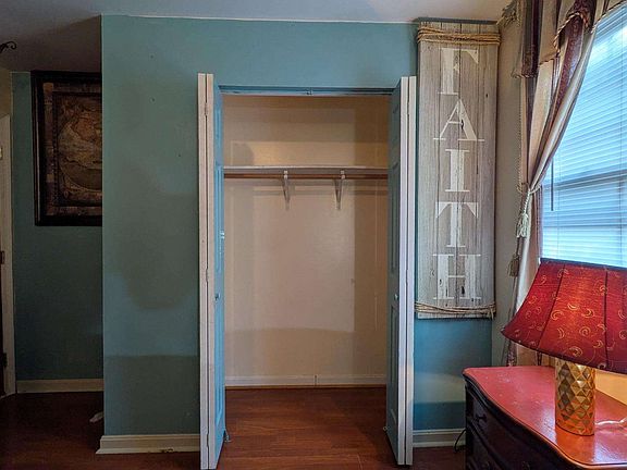 3rd image of 1757 Aquamarine Dr #1