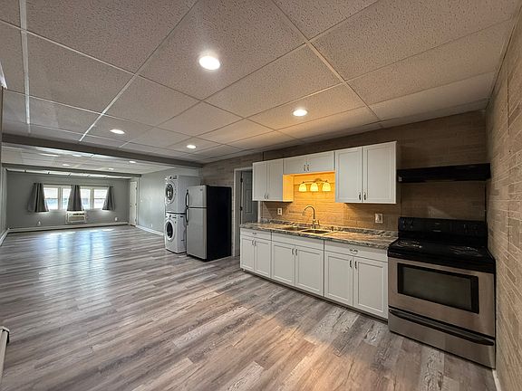 2nd image of 1800 7th Ave #1