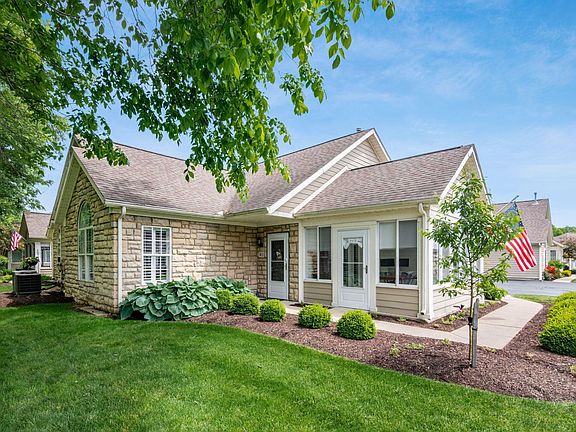 3rd image of 411 Bear Woods Dr