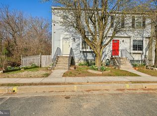 524 Brighton Pl, Baltimore, MD 21221