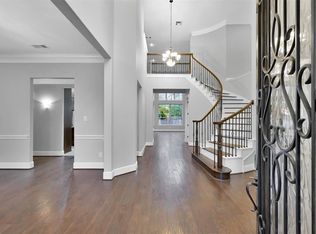 106 N Sage Sparrow Cir, Spring, TX 77389