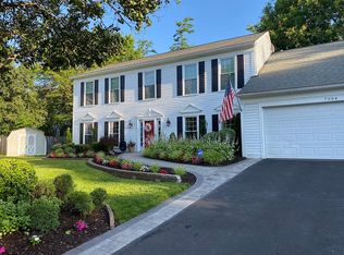 7004 Green Spring Ln, Alexandria, VA 22306