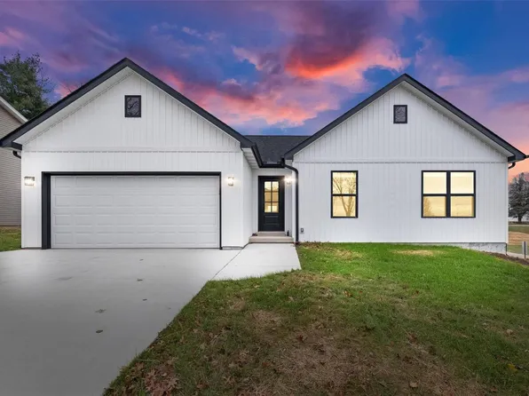 802 Ozark St, Marthasville, MO 63357