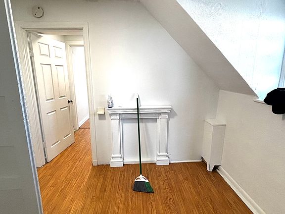 5th image of 2510 Adam Pl APT 3