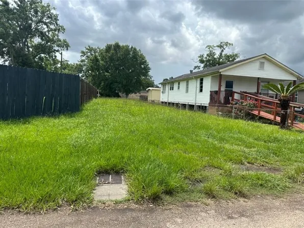 129 Cumberland St, River Ridge, LA 70123