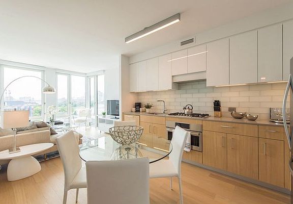 3rd image of 10 Halletts Pt APT 341