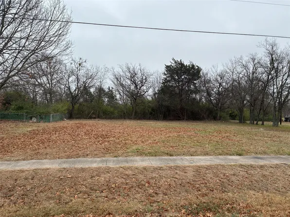 1118 N Lancaster Hutchins Rd, Lancaster, TX 75146