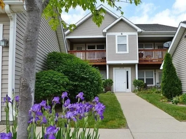 1378 Heatherwood Ln #1, Ann Arbor, MI 48108