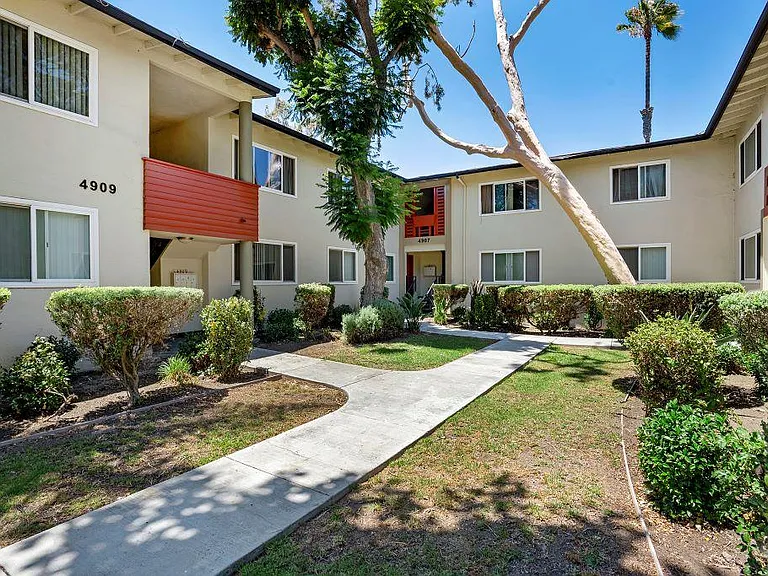 Gloria Homes Apartments — Photo 20