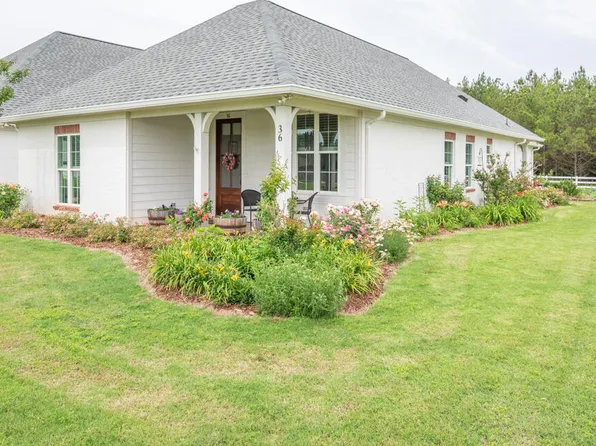 36 Lucille Ln, Starkville, MS 39759