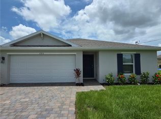 2915 42nd St SW, Lehigh Acres, FL 33976