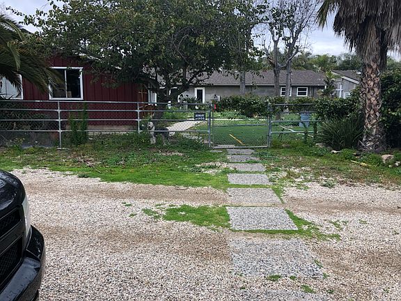 Looking into Courtyard