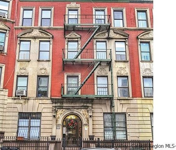 1st image of 1492 Bedford Ave