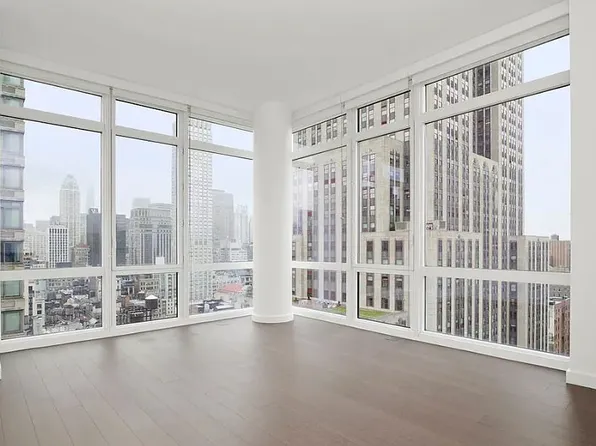 42 West 33rd Street image 1 of 15