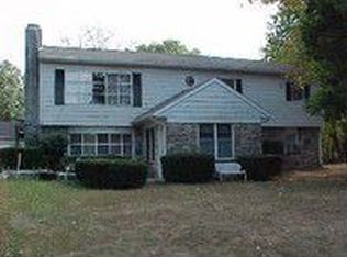 1236 N Valley Rd, Pottstown, PA 19464