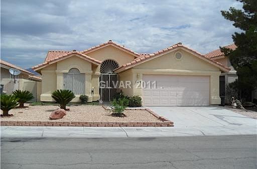 1st image of 1604 Blanco Dr