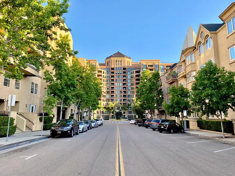 Beautiful State Street - unit on the right