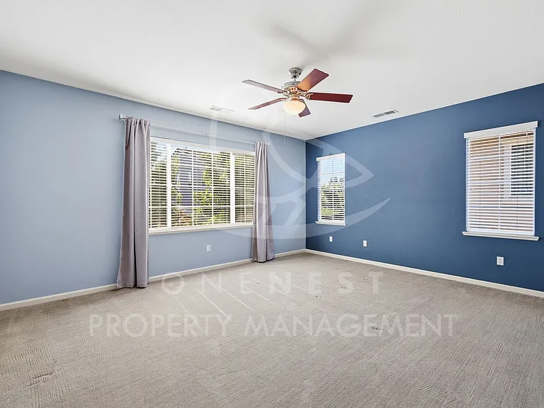 611 Open Range Ln — Photo 17